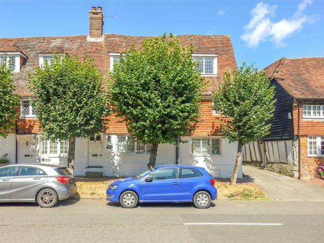 House for sale in Heathlands, East Sussex
