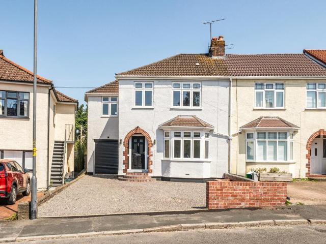 House for sale in Kingswood, South Gloucestershire