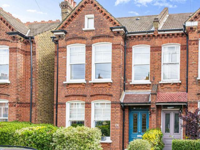 House for sale in Dulwich Village, Greater London