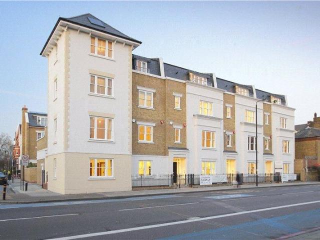 House for sale in Clapham Junction, Greater London