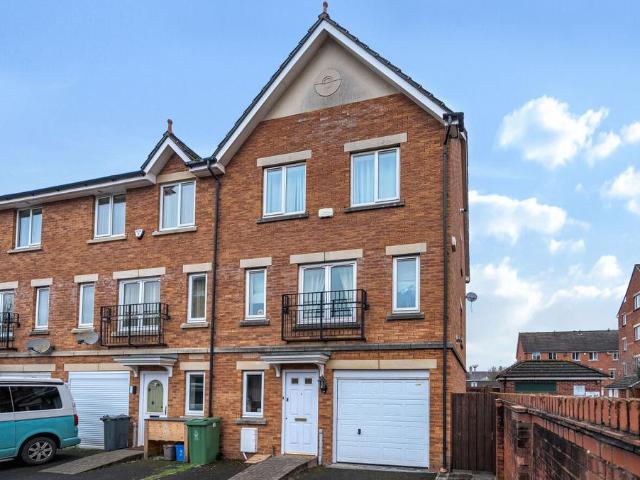 House for sale in Falcon Lodge, Wales