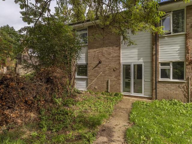 House for sale in Hales Place, The Bridge