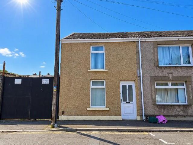 House for sale in Mount Pleasant, Swansea
