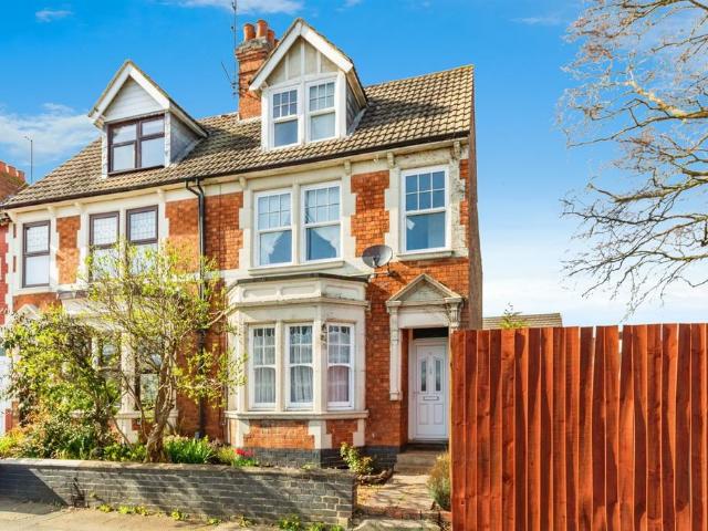 House for sale in Avondale, Kettering