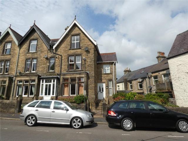 House for sale in Charlesworth, East Midlands