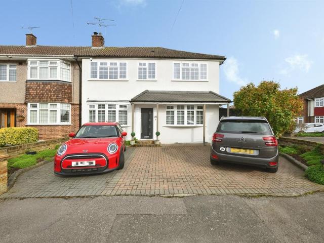 House for sale in Broxbourne, Hertfordshire