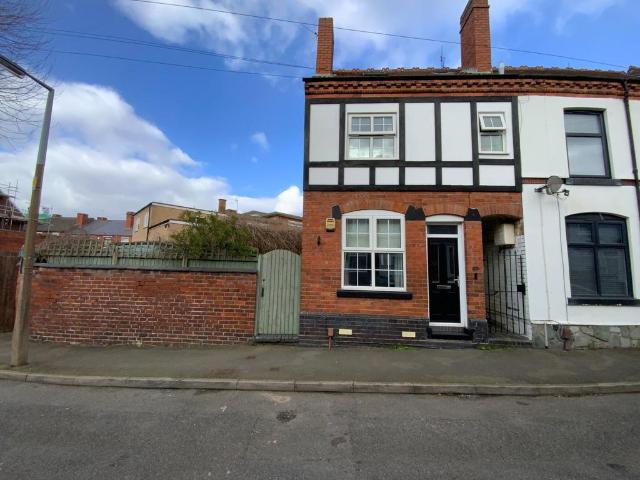 House for sale in Plant's Green, Fold Hill