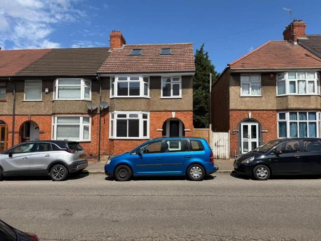House for sale in Semilong, Northampton