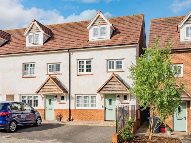 House for sale in Barton Seagrave