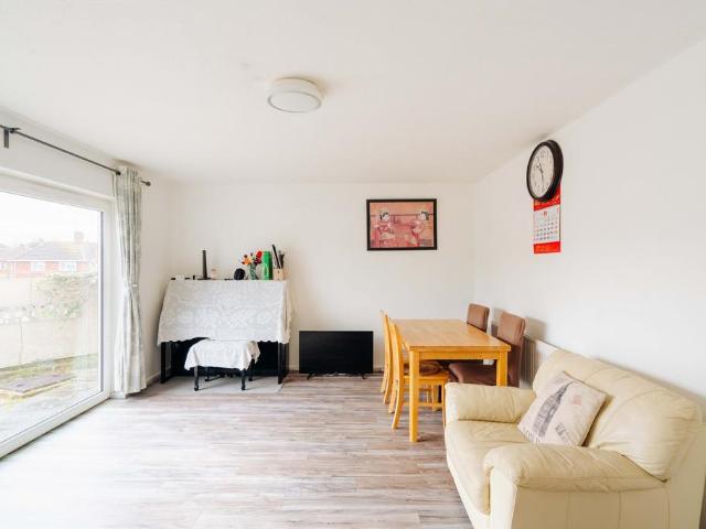 House for sale in Feckenham, City Of Bristol