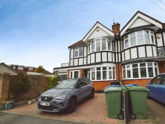 House for sale in Lane, Greater London