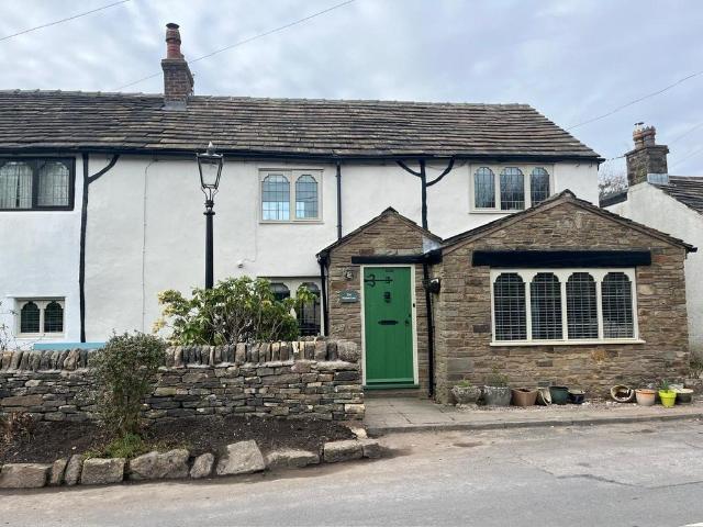 House for sale in Greenheys, Greater Manchester