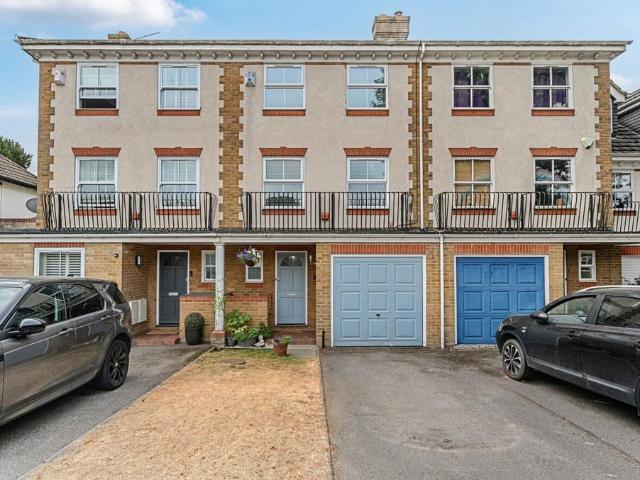 House for sale in Bickley, Greater London