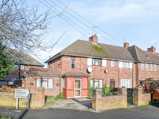 House for sale in Lane, Greater London