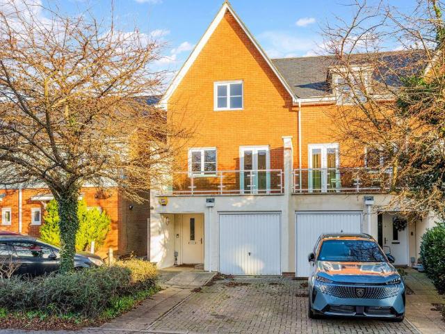 House for sale in Red Hill, Surrey