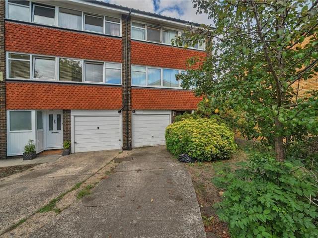 House for sale in Bickley, Greater London