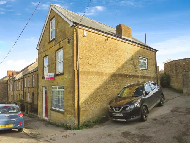 House for sale in Broadshard, Somerset