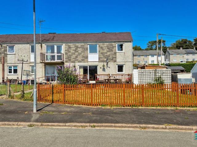 House for sale in Llanystumdwy