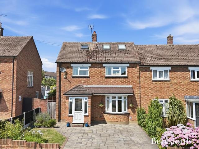 House for sale in Pot Kilns, Greater London