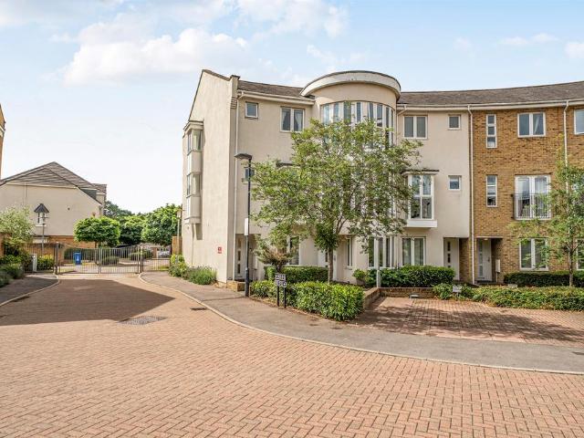 House for sale in Fishery, Maidenhead