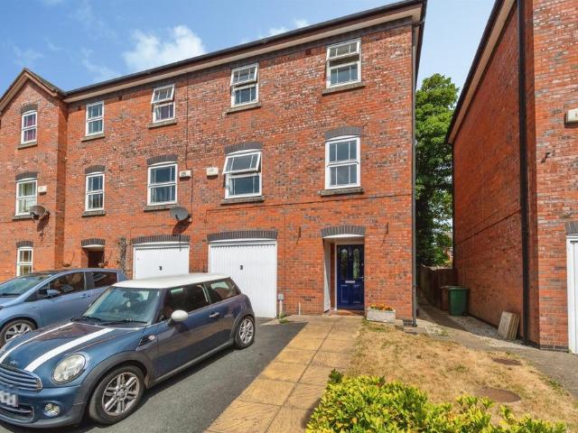 House for sale in West Midlands
