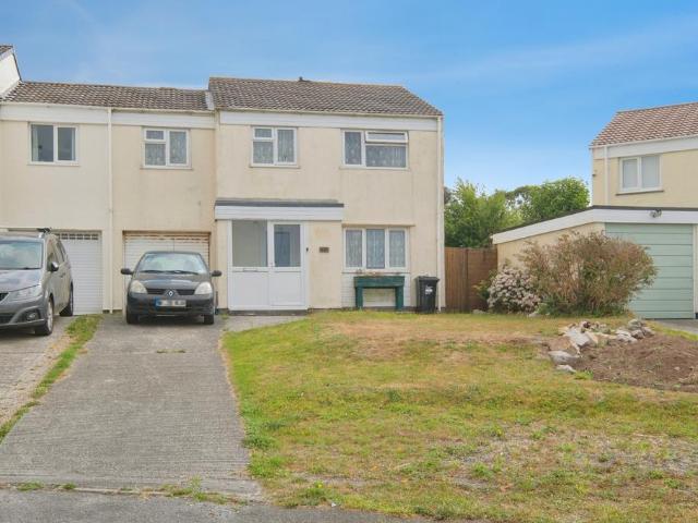 House for sale in Mount Ambrose, Cornwall