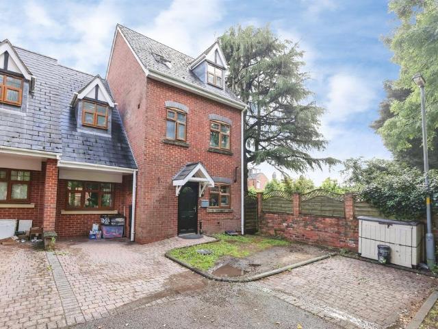 House for sale in West Midlands