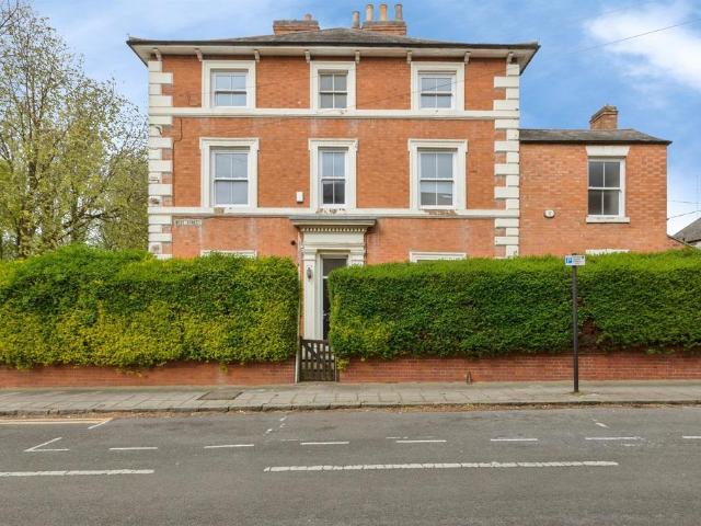 House for sale in Highfields, Old Wharf