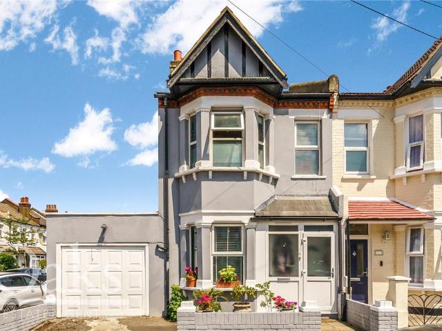 House for sale in London Borough of Croydon, Thornton Heath