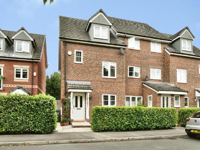 House for sale in Georgia, Greater Manchester