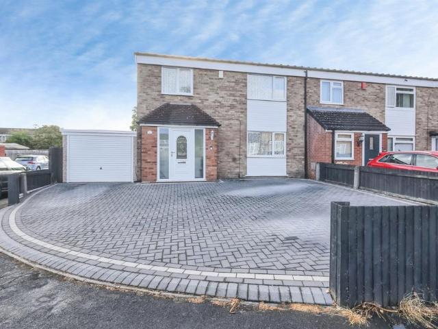 House for sale in Marston Green, West Midlands