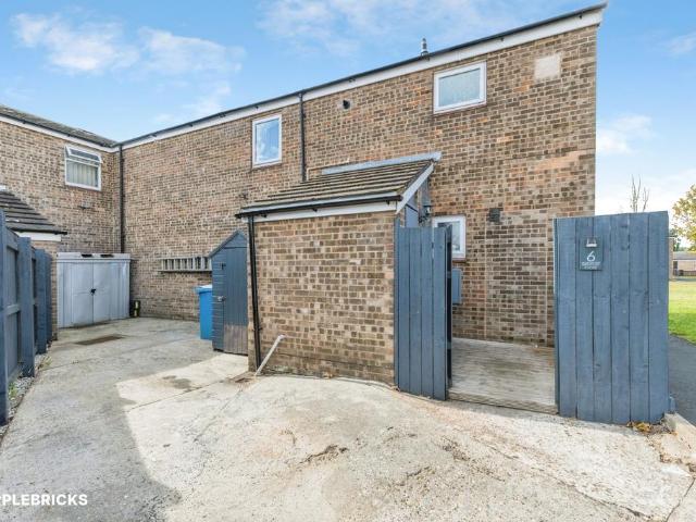 House for sale in Bransholme, Hull
