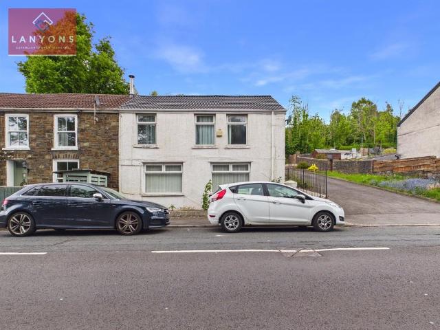 House for sale in Llwynypia, Wales