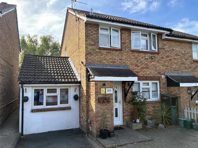 House for sale in London Borough of Bromley, Greater London