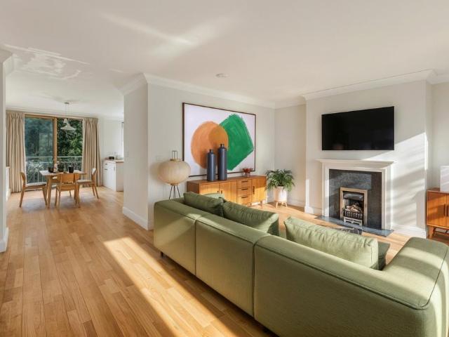 House for sale in Greater London