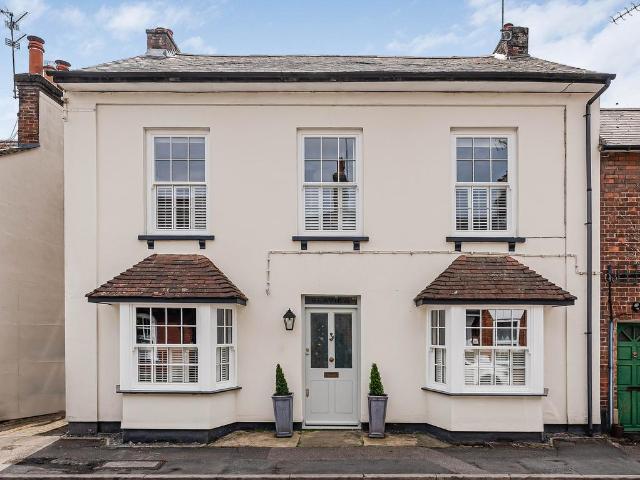 House for sale in Pouchen End, Hertfordshire