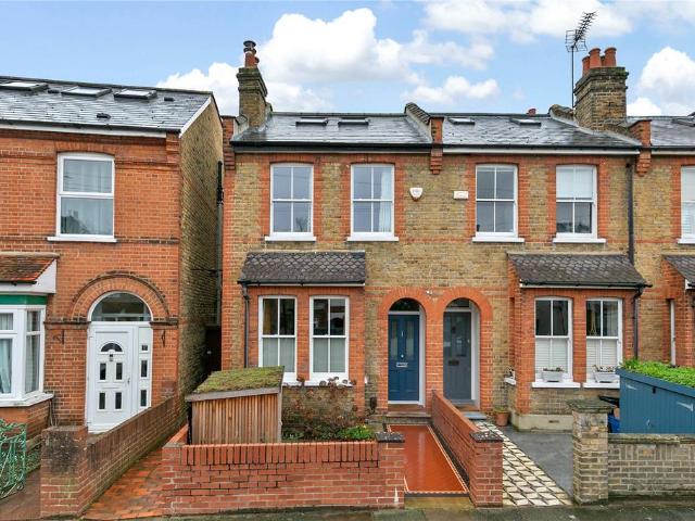 House for sale in London Borough of Richmond upon Thames, Greater London
