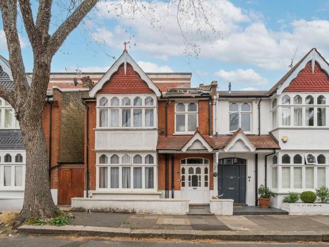 House for sale in London Borough of Hounslow, Greater London