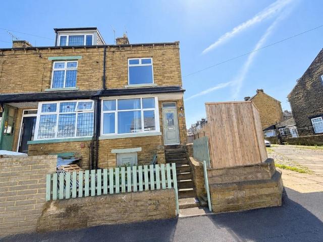 House for sale in West Bowling, West Yorkshire