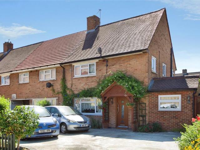 House for sale in Greater London