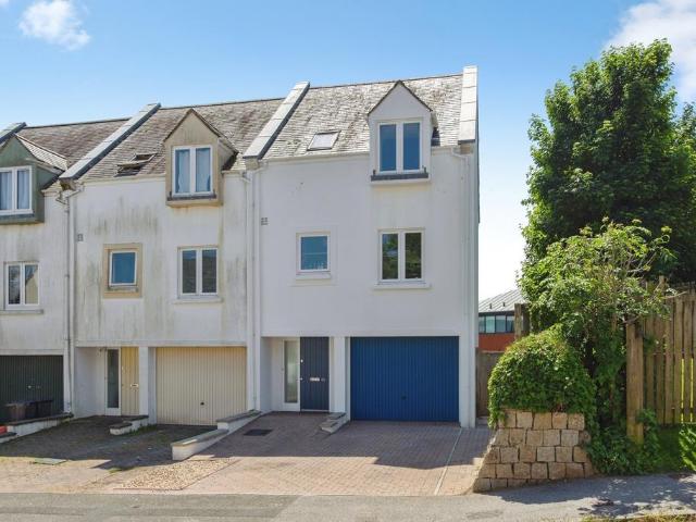House for sale in St Stephen, Cornwall