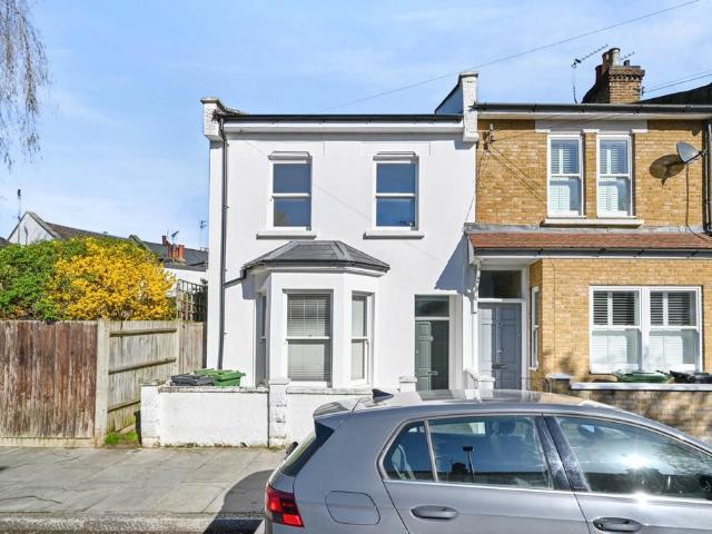 House for sale in Hammersmith, Greater London