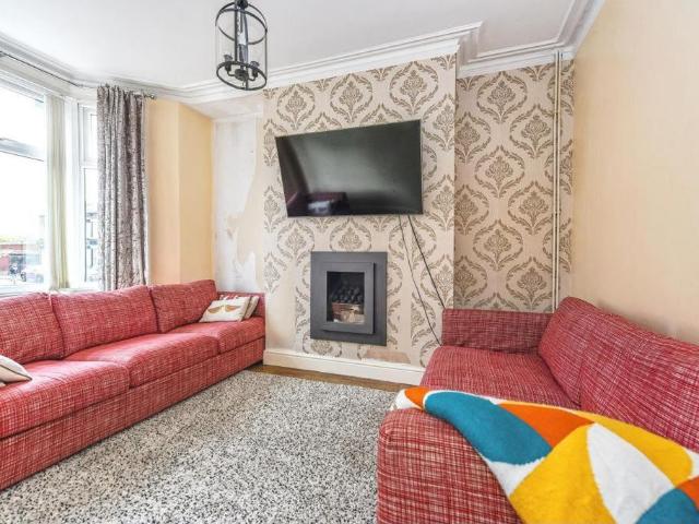 House for sale in Calderstones