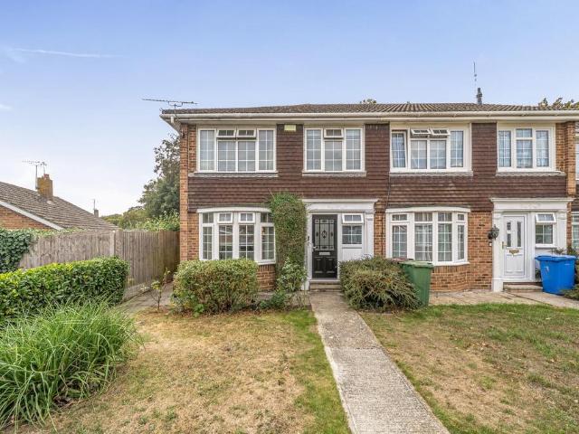 House for sale in Grove Park, Oad Street