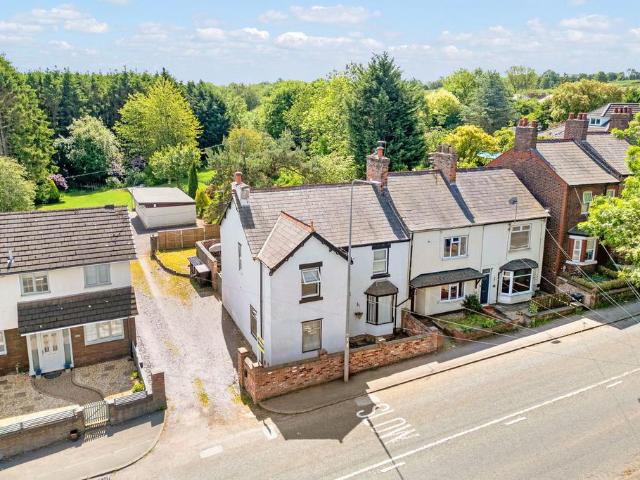 House for sale in Frodsham, Cheshire