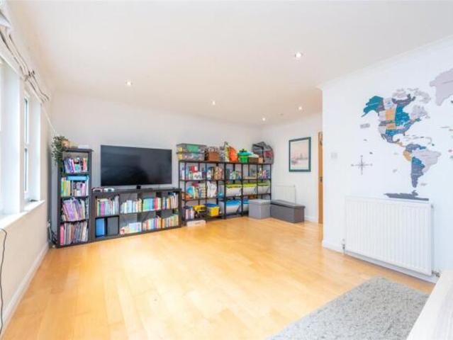 Cottage for sale in New Town, Scotland