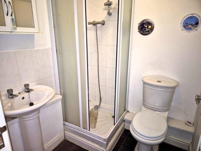 Cottage for sale in Thornhill Park, Southampton