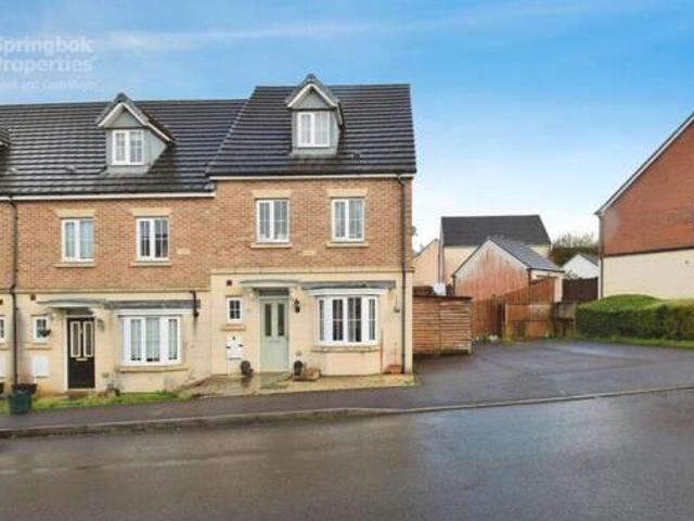 House for sale in Ammanford, Wales