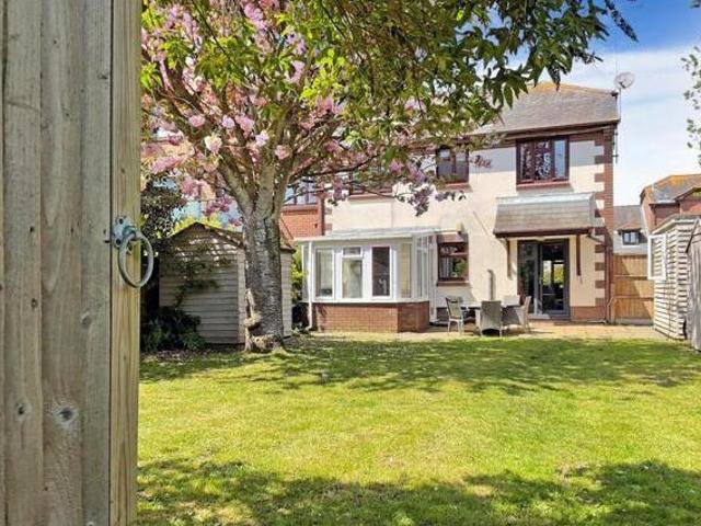 House for sale in Arundel, Clapham