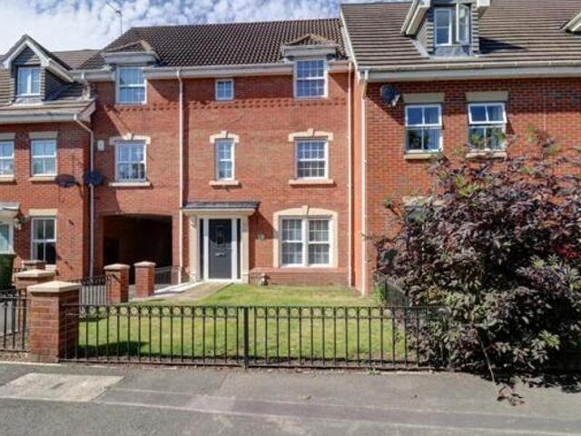 House for sale in Ashington, Northumberland